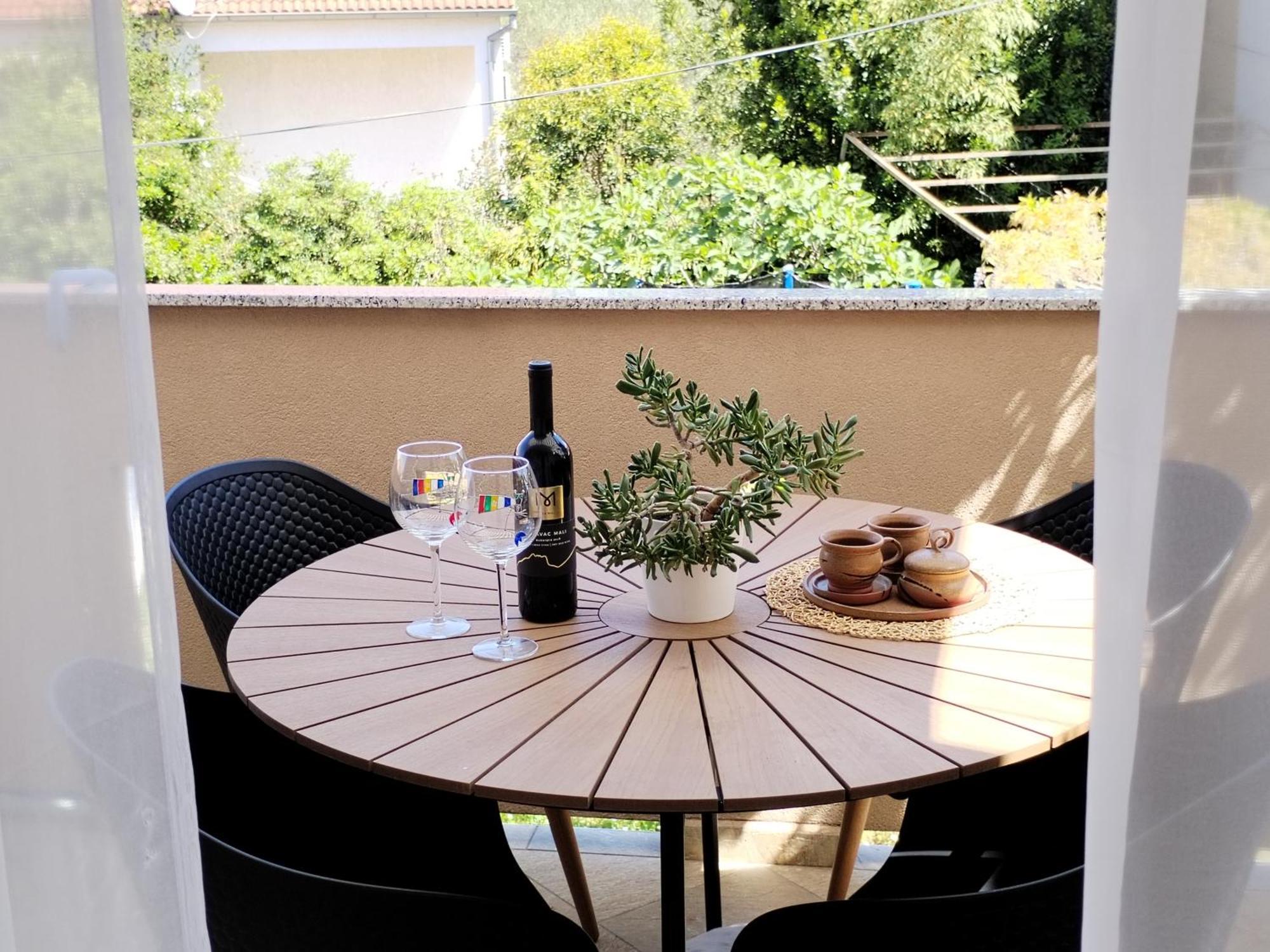 Family Apartment B&B Biograd Na Moru Extérieur photo
